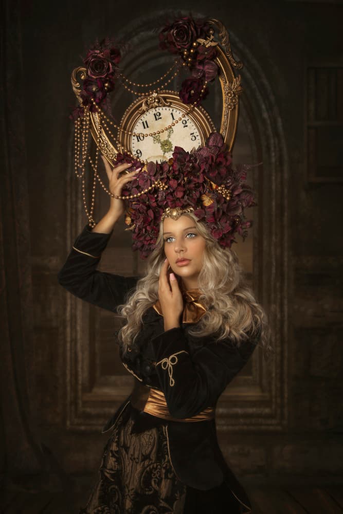 Clockwork Queen by Carola Kayen-Mouthaan — canvas wall art